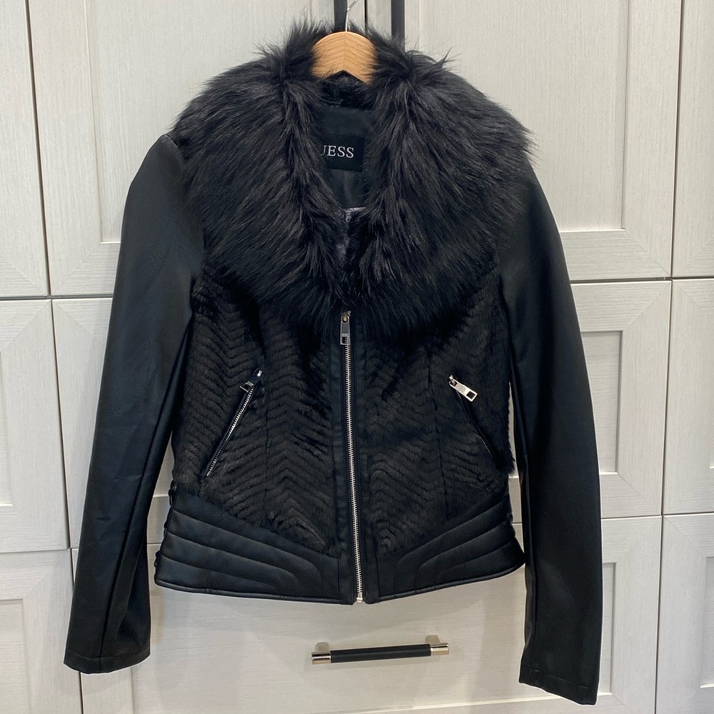 Guess faux leather jacket with faux fur front and collar. Size small